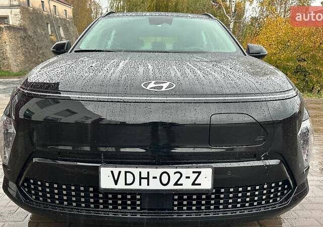Черный Хендай Kona Electric, объемом двигателя 0 л и пробегом 46 тыс. км за 23600 $, фото 6 на Automoto.ua