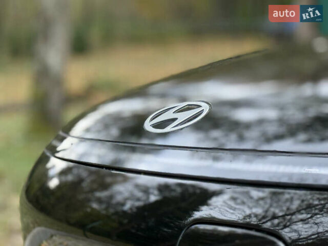 Черный Хендай Kona Electric, объемом двигателя 0 л и пробегом 10 тыс. км за 25399 $, фото 9 на Automoto.ua