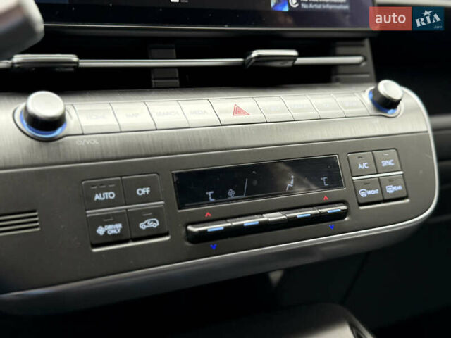 Черный Хендай Kona Electric, объемом двигателя 0 л и пробегом 10 тыс. км за 25399 $, фото 53 на Automoto.ua