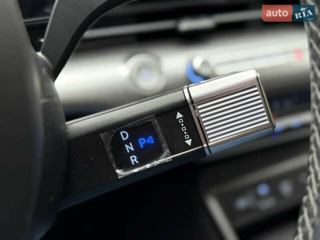 Черный Хендай Kona Electric, объемом двигателя 0 л и пробегом 10 тыс. км за 25399 $, фото 45 на Automoto.ua