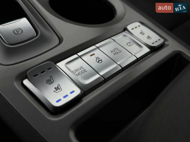 Коричневий Хендай Kona Electric, об'ємом двигуна 0 л та пробігом 59 тис. км за 23400 $, фото 61 на Automoto.ua