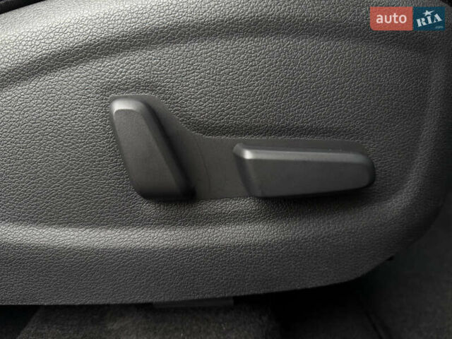 Коричневий Хендай Kona Electric, об'ємом двигуна 0 л та пробігом 59 тис. км за 23400 $, фото 95 на Automoto.ua