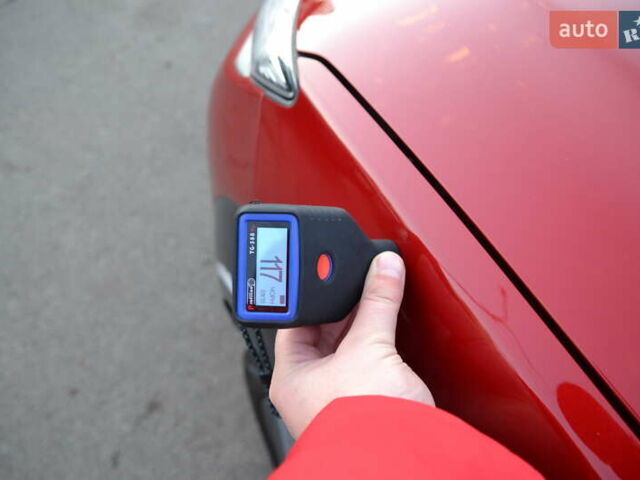 Красный Хендай Kona Electric, объемом двигателя 0 л и пробегом 125 тыс. км за 17500 $, фото 33 на Automoto.ua