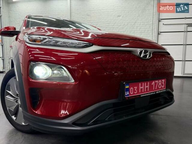 Червоний Хендай Kona Electric, об'ємом двигуна 0 л та пробігом 85 тис. км за 17933 $, фото 2 на Automoto.ua
