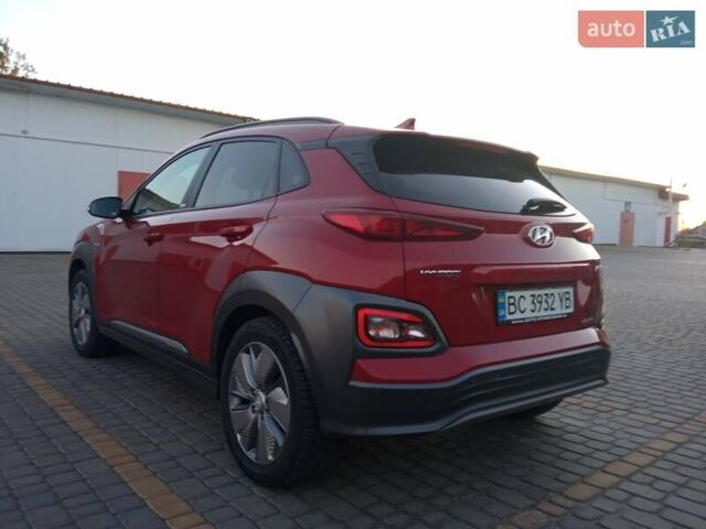Красный Хендай Kona Electric, объемом двигателя 0 л и пробегом 42 тыс. км за 16000 $, фото 9 на Automoto.ua