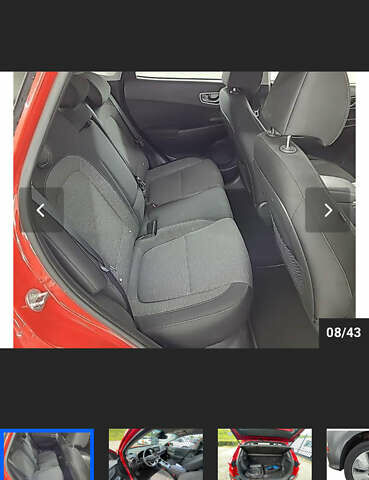 Красный Хендай Kona Electric, объемом двигателя 0 л и пробегом 100 тыс. км за 17900 $, фото 59 на Automoto.ua