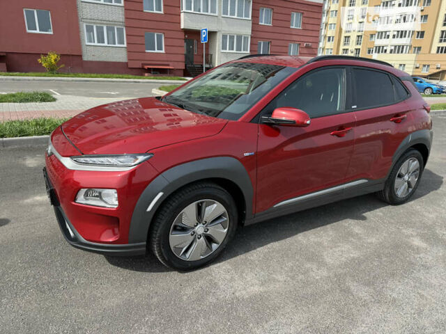 Красный Хендай Kona Electric, объемом двигателя 0 л и пробегом 35 тыс. км за 18000 $, фото 9 на Automoto.ua