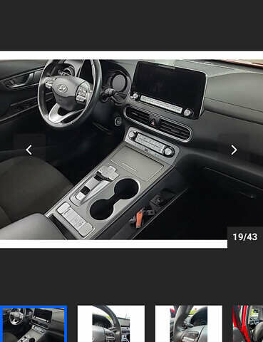 Красный Хендай Kona Electric, объемом двигателя 0 л и пробегом 100 тыс. км за 17900 $, фото 68 на Automoto.ua