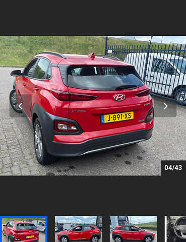 Красный Хендай Kona Electric, объемом двигателя 0 л и пробегом 100 тыс. км за 17900 $, фото 55 на Automoto.ua