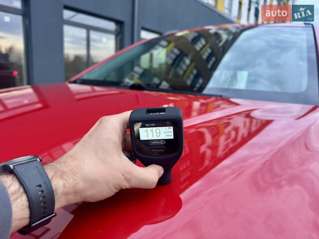 Красный Хендай Kona Electric, объемом двигателя 0 л и пробегом 161 тыс. км за 17999 $, фото 51 на Automoto.ua