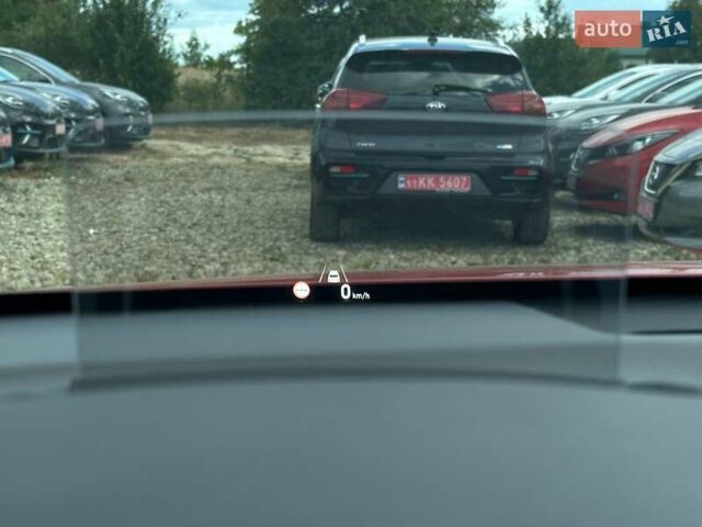 Красный Хендай Kona Electric, объемом двигателя 0 л и пробегом 86 тыс. км за 20600 $, фото 2 на Automoto.ua