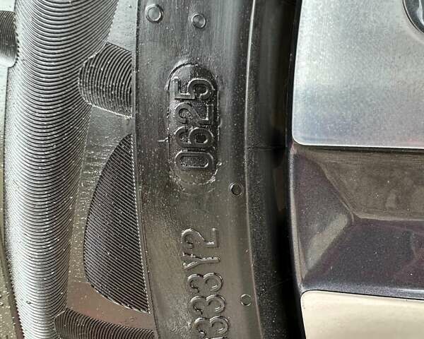 Красный Хендай Kona Electric, объемом двигателя 0 л и пробегом 86 тыс. км за 20600 $, фото 21 на Automoto.ua