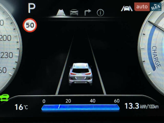 Червоний Хендай Kona Electric, об'ємом двигуна 0 л та пробігом 52 тис. км за 23200 $, фото 51 на Automoto.ua