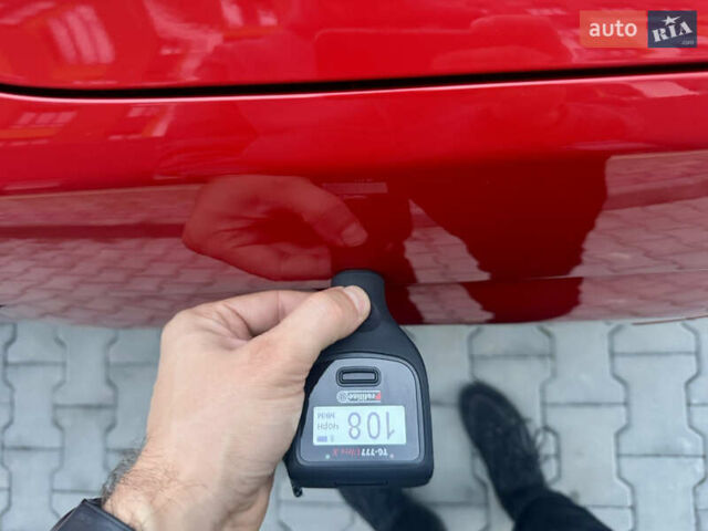 Красный Хендай Kona Electric, объемом двигателя 0 л и пробегом 161 тыс. км за 17999 $, фото 54 на Automoto.ua