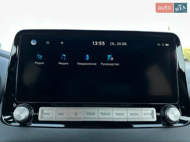 Красный Хендай Kona Electric, объемом двигателя 0 л и пробегом 113 тыс. км за 19900 $, фото 50 на Automoto.ua