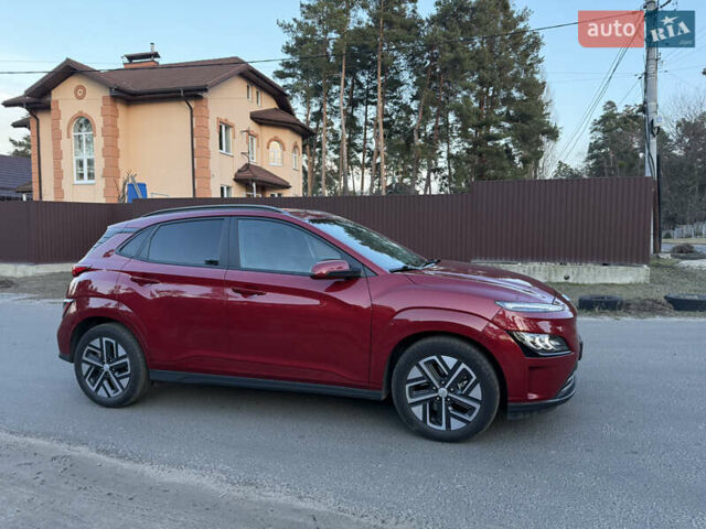 Червоний Хендай Kona Electric, об'ємом двигуна 0 л та пробігом 33 тис. км за 20000 $, фото 7 на Automoto.ua
