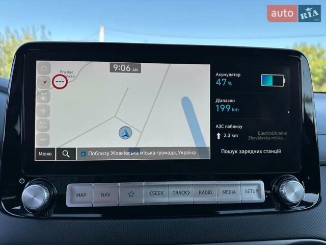 Красный Хендай Kona Electric, объемом двигателя 0 л и пробегом 86 тыс. км за 20600 $, фото 35 на Automoto.ua