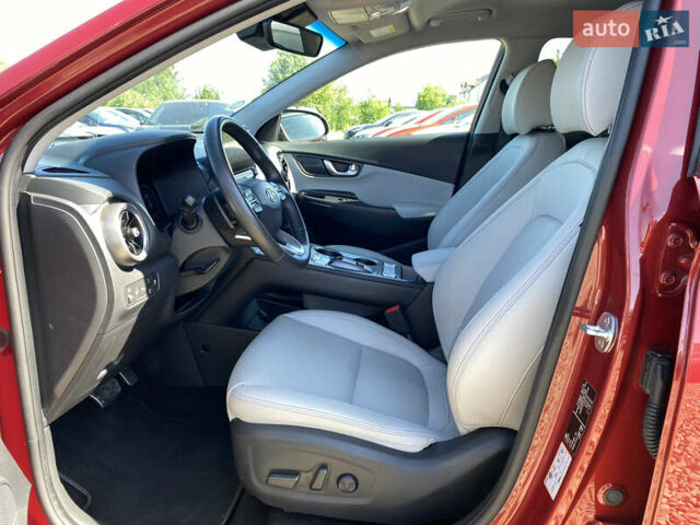 Червоний Хендай Kona Electric, об'ємом двигуна 0 л та пробігом 52 тис. км за 23200 $, фото 33 на Automoto.ua