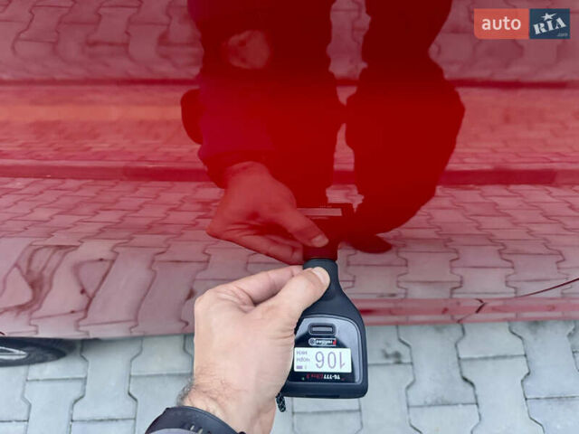 Красный Хендай Kona Electric, объемом двигателя 0 л и пробегом 161 тыс. км за 17999 $, фото 57 на Automoto.ua