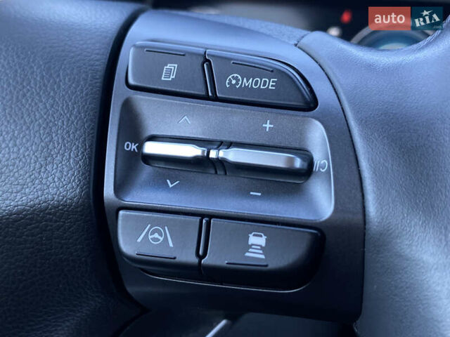 Червоний Хендай Kona Electric, об'ємом двигуна 0 л та пробігом 52 тис. км за 23200 $, фото 46 на Automoto.ua