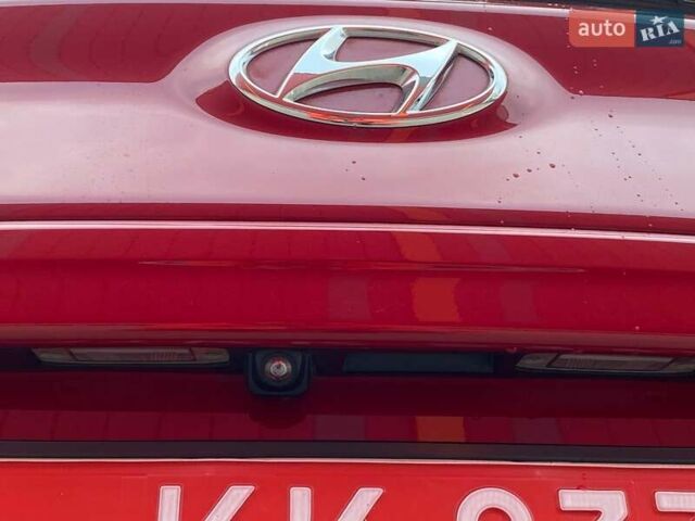 Красный Хендай Kona Electric, объемом двигателя 0 л и пробегом 67 тыс. км за 19999 $, фото 29 на Automoto.ua