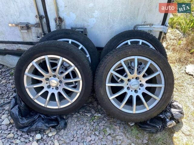 Красный Хендай Kona Electric, объемом двигателя 0 л и пробегом 86 тыс. км за 20600 $, фото 18 на Automoto.ua