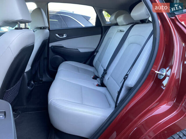 Червоний Хендай Kona Electric, об'ємом двигуна 0 л та пробігом 52 тис. км за 23200 $, фото 79 на Automoto.ua