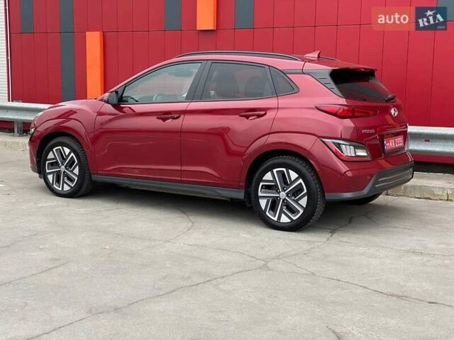 Красный Хендай Kona Electric, объемом двигателя 0 л и пробегом 67 тыс. км за 19999 $, фото 8 на Automoto.ua