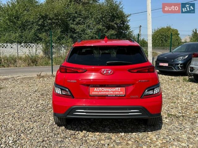 Красный Хендай Kona Electric, объемом двигателя 0 л и пробегом 113 тыс. км за 19900 $, фото 20 на Automoto.ua