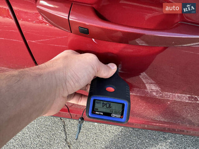 Красный Хендай Kona Electric, объемом двигателя 0 л и пробегом 53 тыс. км за 16900 $, фото 46 на Automoto.ua