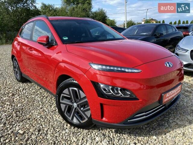 Красный Хендай Kona Electric, объемом двигателя 0 л и пробегом 117 тыс. км за 19200 $, фото 22 на Automoto.ua