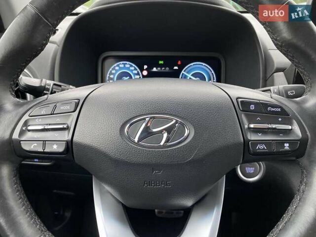 Червоний Хендай Kona Electric, об'ємом двигуна 0 л та пробігом 111 тис. км за 20700 $, фото 39 на Automoto.ua