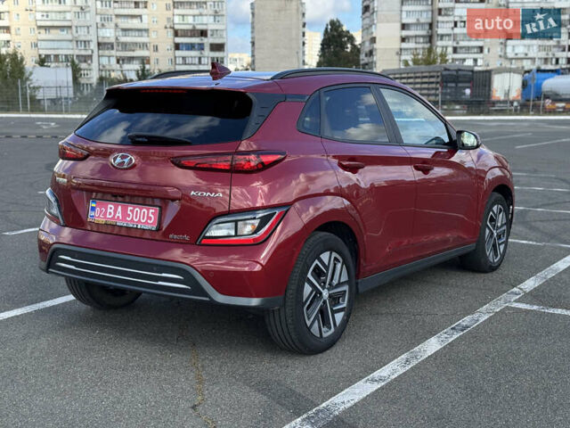 Красный Хендай Kona Electric, объемом двигателя 0 л и пробегом 53 тыс. км за 16900 $, фото 10 на Automoto.ua