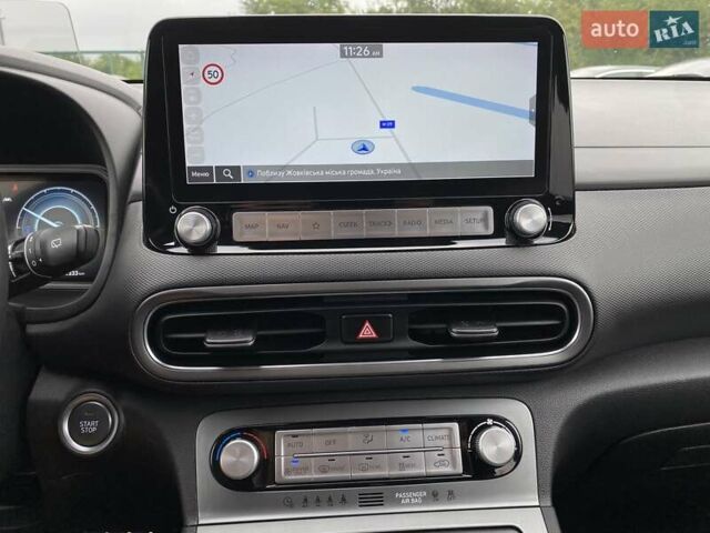 Червоний Хендай Kona Electric, об'ємом двигуна 0 л та пробігом 111 тис. км за 20700 $, фото 44 на Automoto.ua