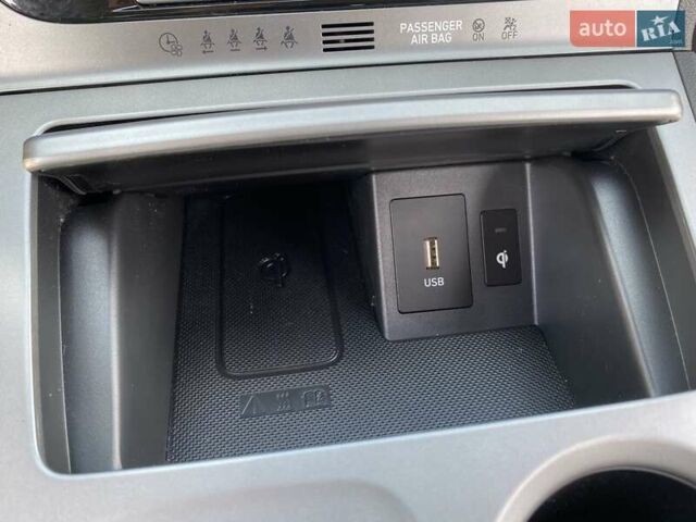 Червоний Хендай Kona Electric, об'ємом двигуна 0 л та пробігом 22 тис. км за 23700 $, фото 54 на Automoto.ua