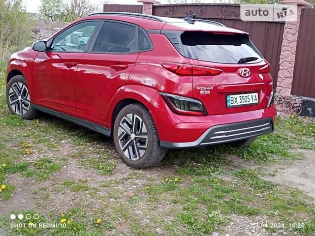 Красный Хендай Kona Electric, объемом двигателя 0 л и пробегом 49 тыс. км за 25300 $, фото 23 на Automoto.ua