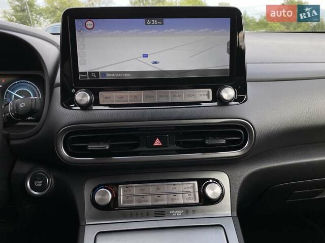 Красный Хендай Kona Electric, объемом двигателя 0 л и пробегом 117 тыс. км за 19200 $, фото 42 на Automoto.ua