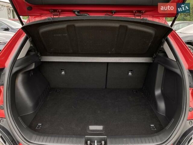 Червоний Хендай Kona Electric, об'ємом двигуна 0 л та пробігом 111 тис. км за 20700 $, фото 71 на Automoto.ua