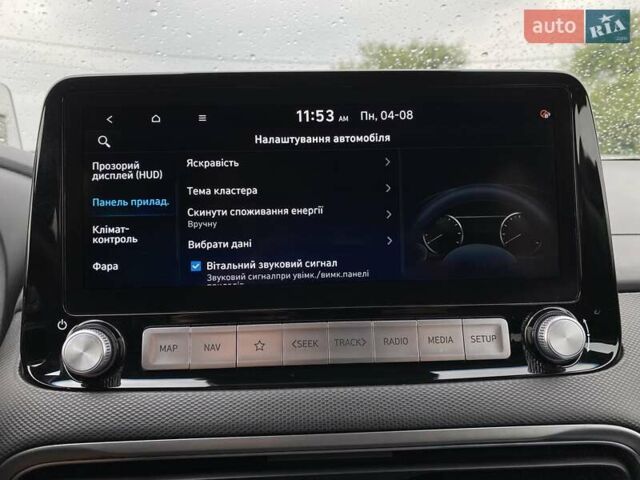 Червоний Хендай Kona Electric, об'ємом двигуна 0 л та пробігом 111 тис. км за 20700 $, фото 58 на Automoto.ua