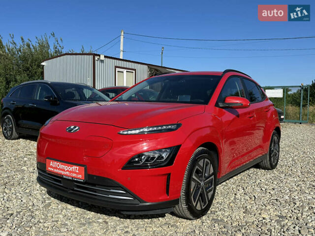 Красный Хендай Kona Electric, объемом двигателя 0 л и пробегом 86 тыс. км за 20600 $, фото 9 на Automoto.ua