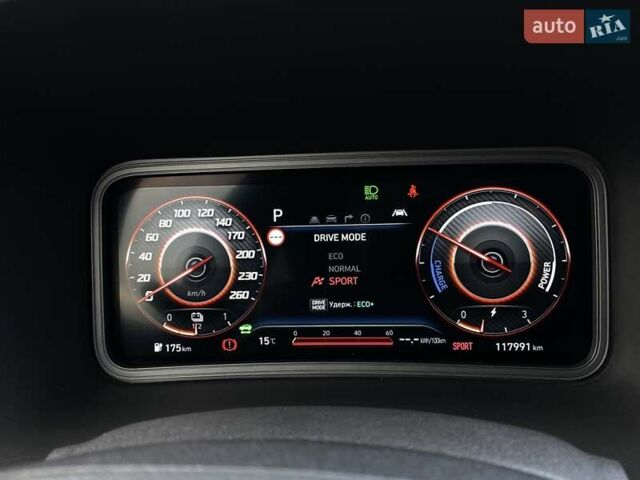 Красный Хендай Kona Electric, объемом двигателя 0 л и пробегом 117 тыс. км за 19200 $, фото 64 на Automoto.ua