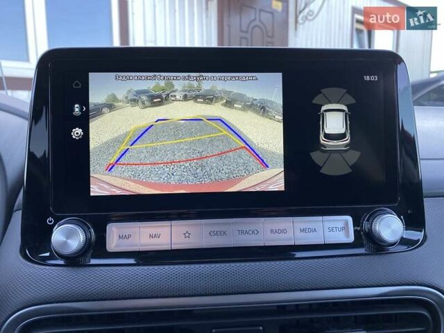 Красный Хендай Kona Electric, объемом двигателя 0 л и пробегом 113 тыс. км за 19950 $, фото 67 на Automoto.ua