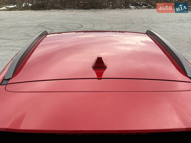 Красный Хендай Kona Electric, объемом двигателя 0 л и пробегом 89 тыс. км за 19799 $, фото 32 на Automoto.ua