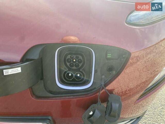 Червоний Хендай Kona Electric, об'ємом двигуна 0 л та пробігом 22 тис. км за 23700 $, фото 114 на Automoto.ua