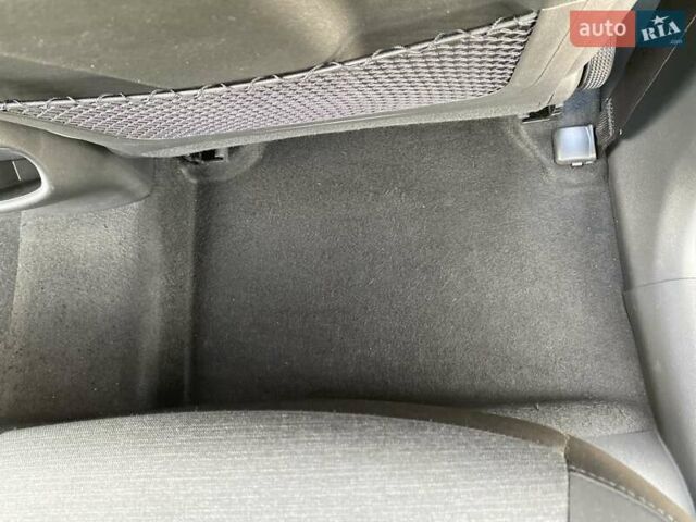 Червоний Хендай Kona Electric, об'ємом двигуна 0 л та пробігом 22 тис. км за 23700 $, фото 43 на Automoto.ua