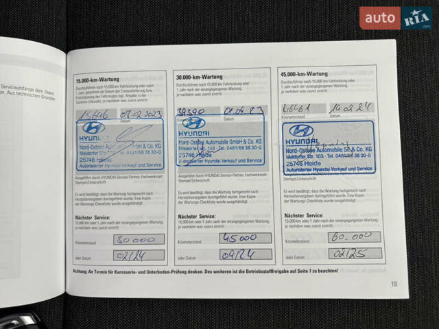 Красный Хендай Kona Electric, объемом двигателя 0 л и пробегом 89 тыс. км за 19799 $, фото 86 на Automoto.ua