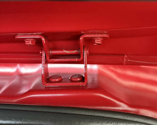 Красный Хендай Kona Electric, объемом двигателя 0 л и пробегом 84 тыс. км за 16950 $, фото 51 на Automoto.ua