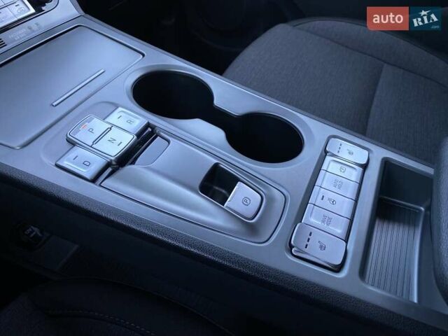 Червоний Хендай Kona Electric, об'ємом двигуна 0 л та пробігом 113 тис. км за 19950 $, фото 43 на Automoto.ua
