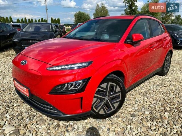 Красный Хендай Kona Electric, объемом двигателя 0 л и пробегом 117 тыс. км за 19200 $, фото 10 на Automoto.ua