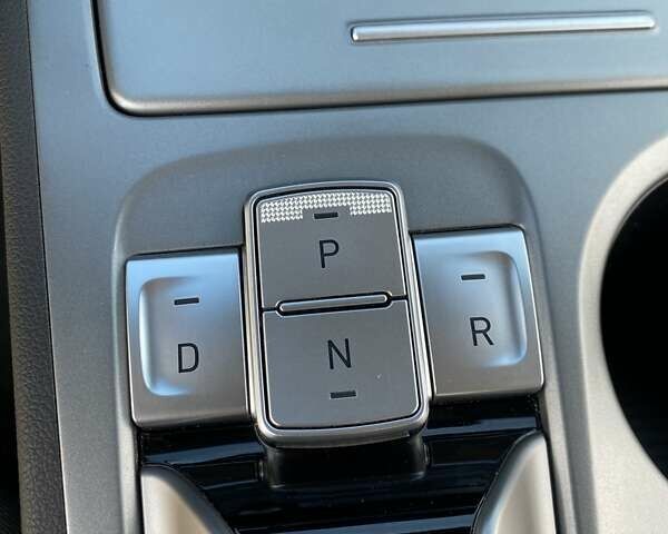 Червоний Хендай Kona Electric, об'ємом двигуна 0 л та пробігом 22 тис. км за 23700 $, фото 50 на Automoto.ua